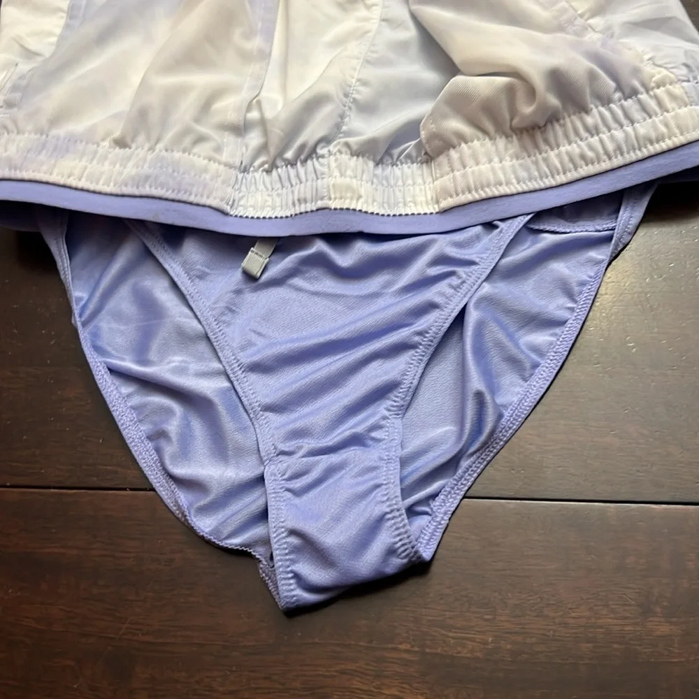 Nike Women's Light Purple / white Athletic Shorts. Size s